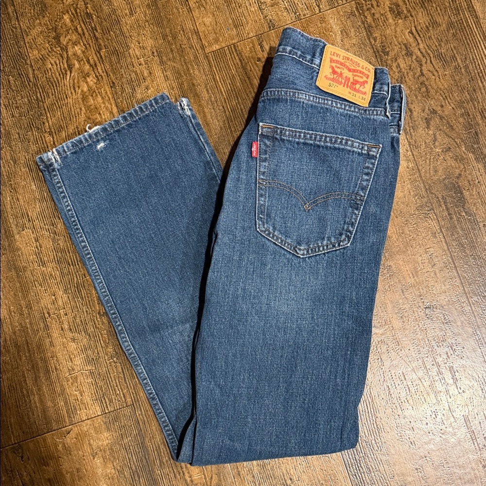 Levi's Bootcut Jeans in Dark Blue Denim